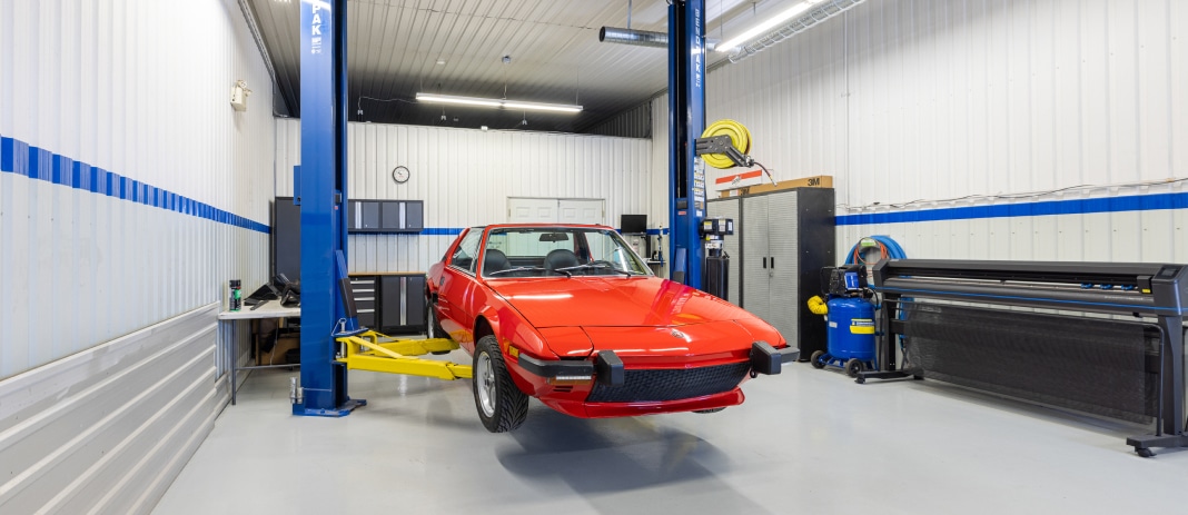 Vintage Fiat x19 getting a full detailing